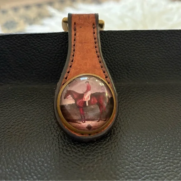 Rebecca Ray Equestrian Leather Key Holder - Picture 4 of 5